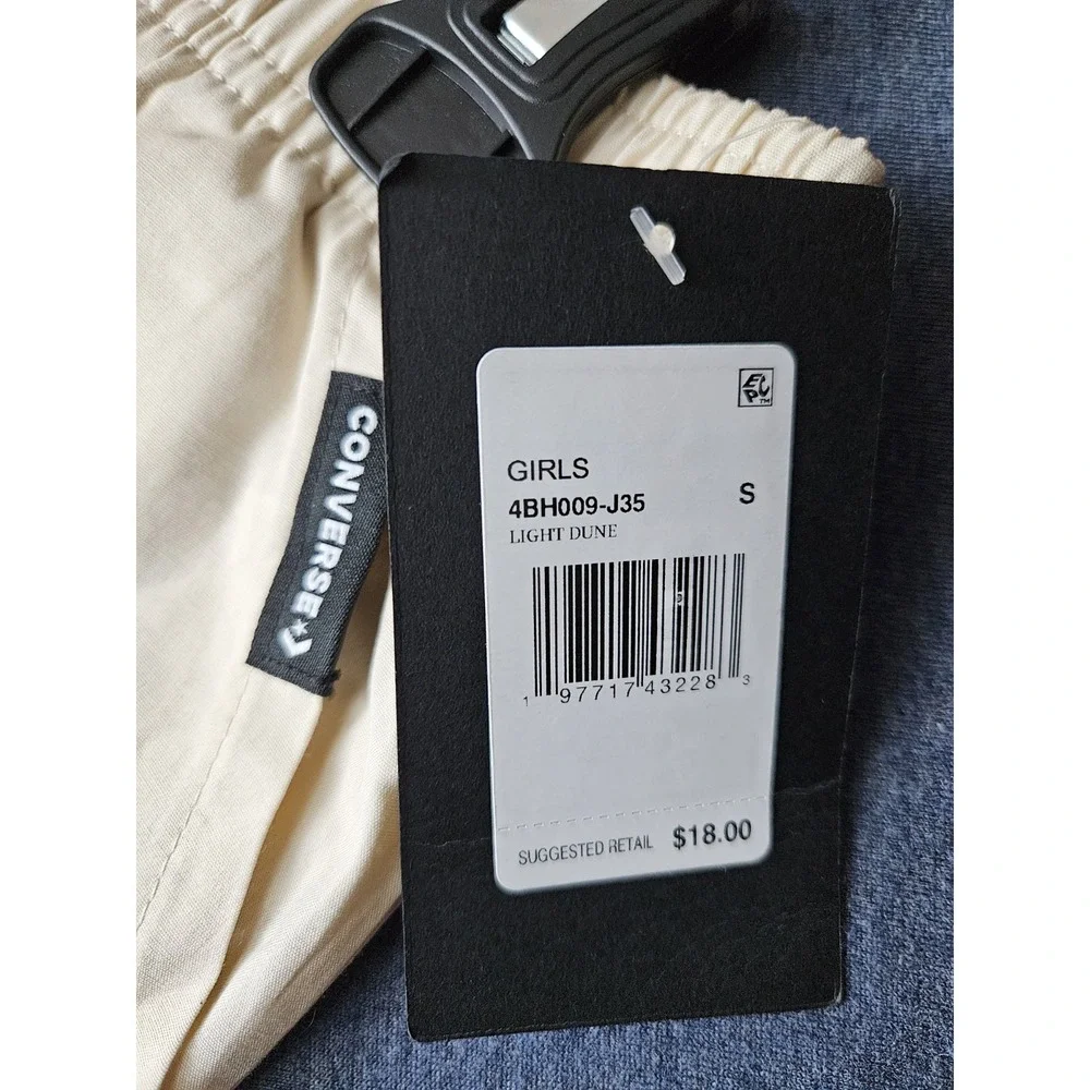 Converse Girls Skirt Size S 8–10 Light Dune Beige‎ Elastic Waist Pockets NWT